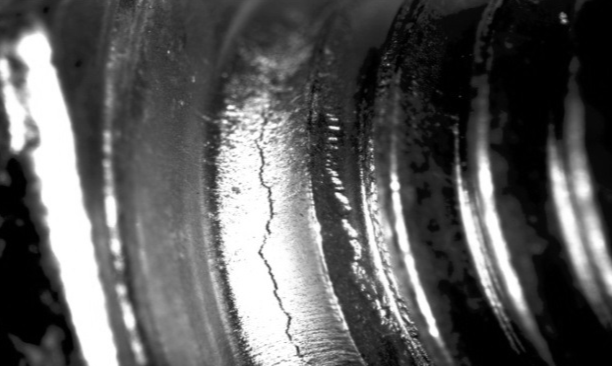 Characteristics of Quenching Cracks